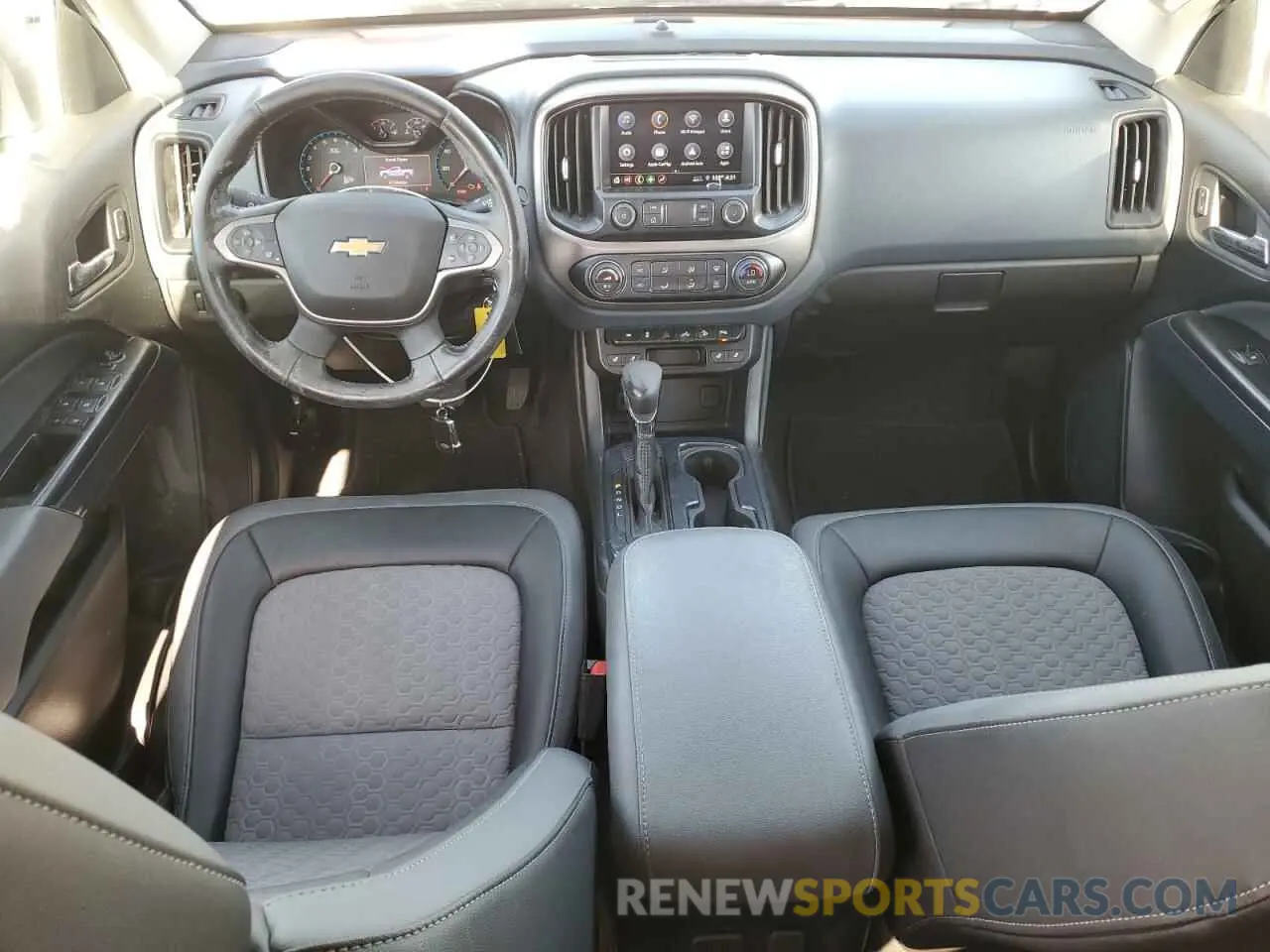 8 Photograph of a damaged car 1GCGSDEN6N1151236 CHEVROLET COLORADO 2022
