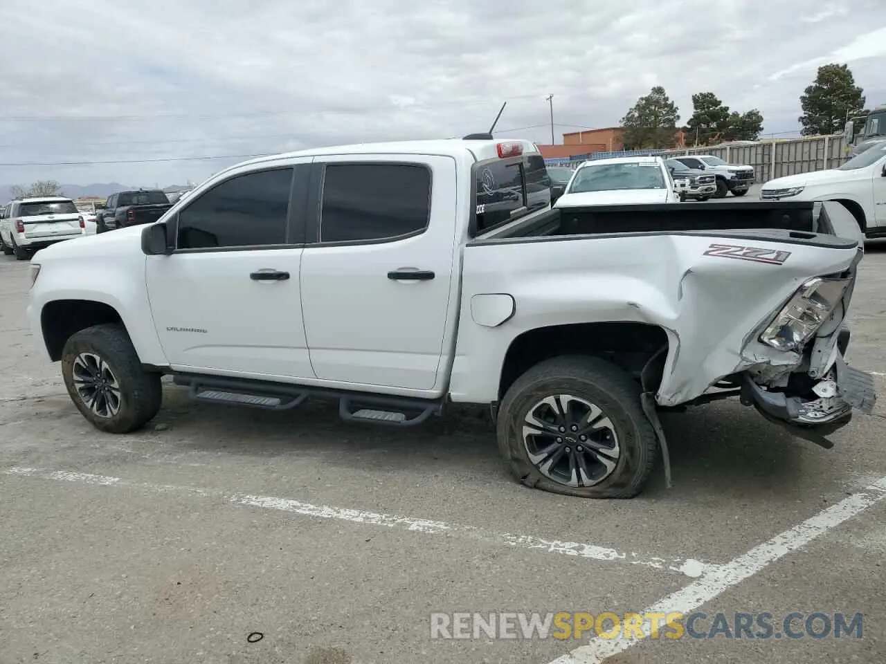 2 Photograph of a damaged car 1GCGSDEN7N1143761 CHEVROLET COLORADO 2022