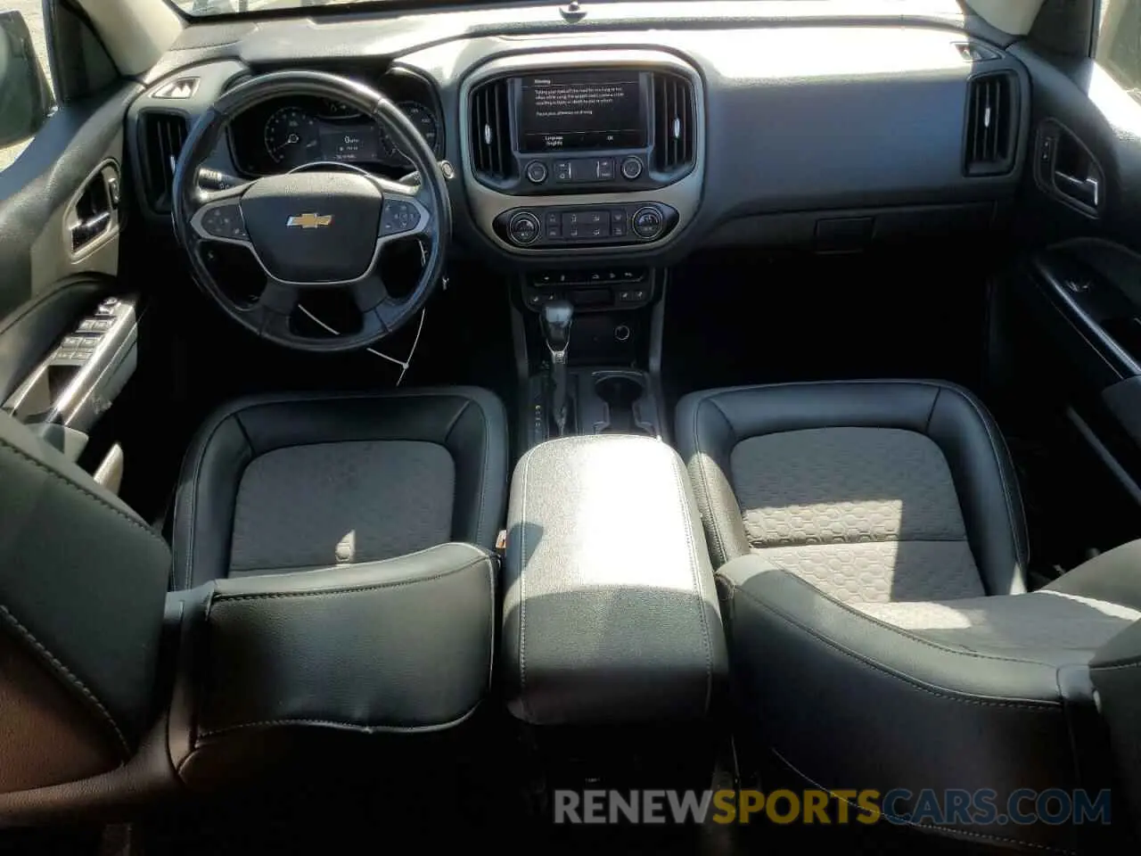 8 Photograph of a damaged car 1GCGSDEN7N1185041 CHEVROLET COLORADO 2022