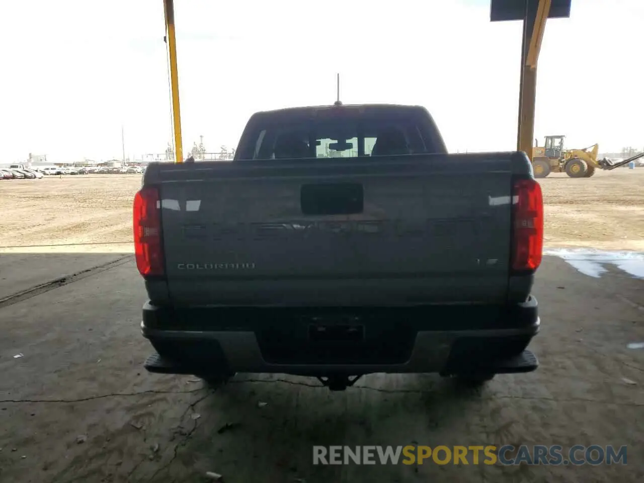 6 Photograph of a damaged car 1GCGSDEN8N1179295 CHEVROLET COLORADO 2022