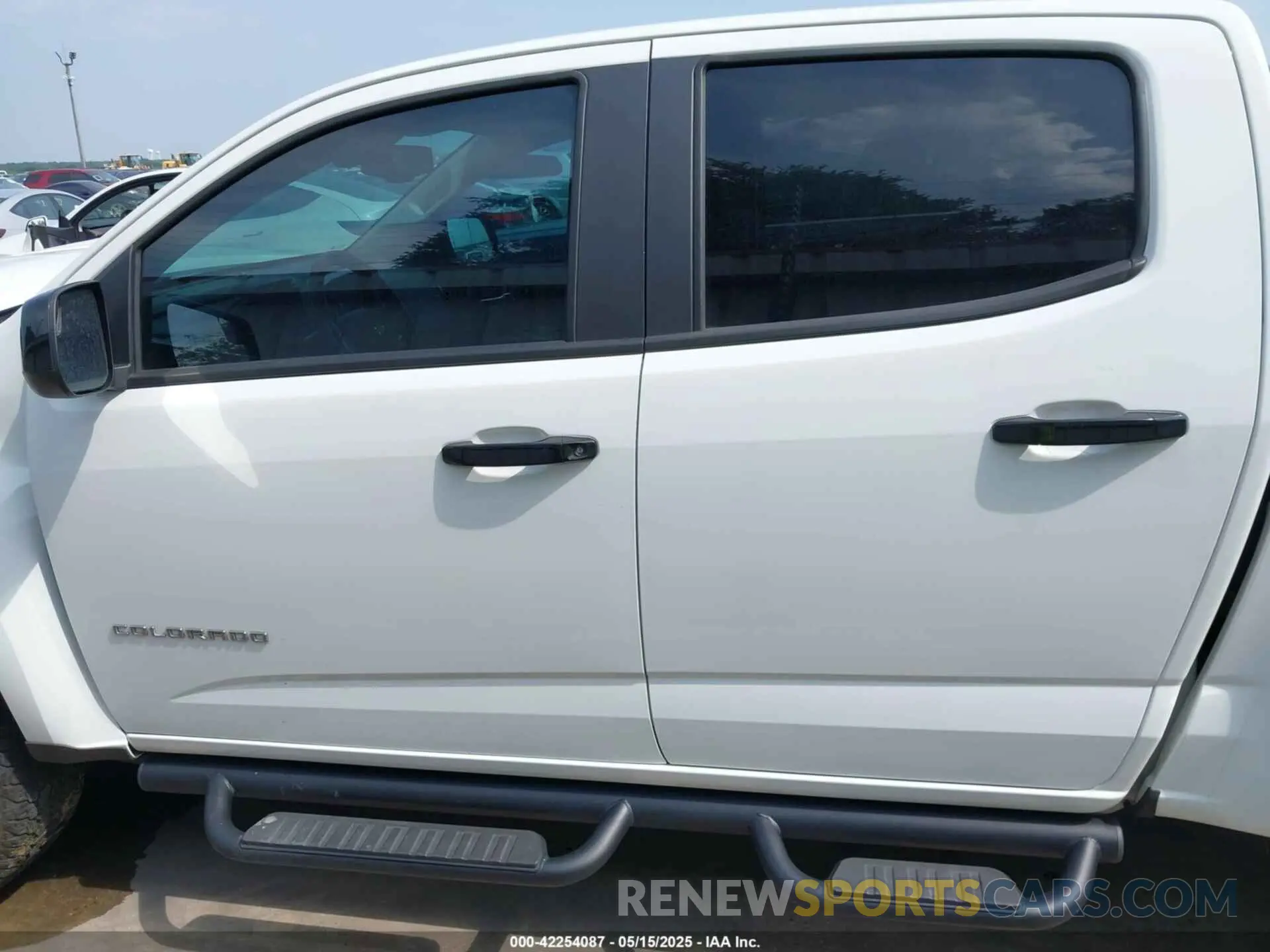 14 Photograph of a damaged car 1GCGSDENXN1194641 CHEVROLET COLORADO 2022