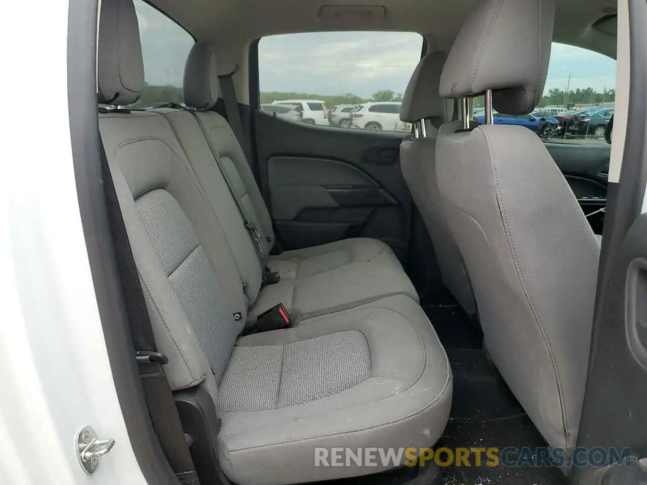 10 Photograph of a damaged car 1GCGTBEN0N1208743 CHEVROLET COLORADO 2022