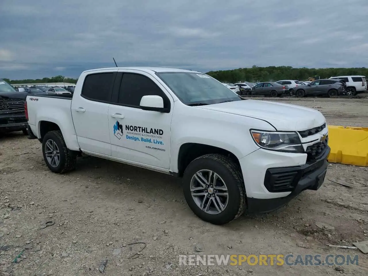 4 Photograph of a damaged car 1GCGTBEN0N1208743 CHEVROLET COLORADO 2022