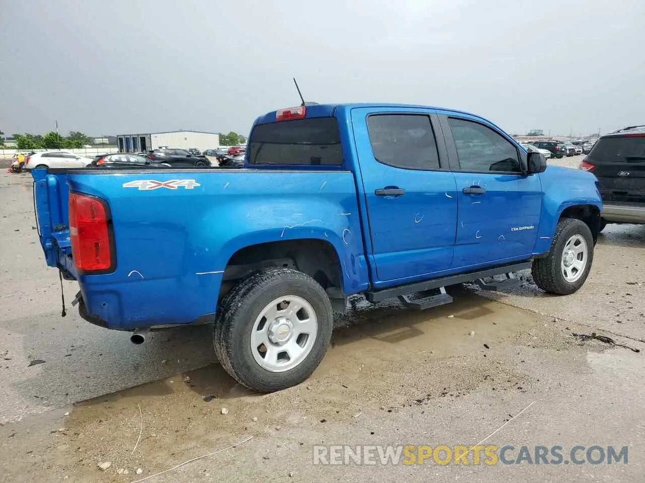 3 Photograph of a damaged car 1GCGTBEN1N1104312 CHEVROLET COLORADO 2022