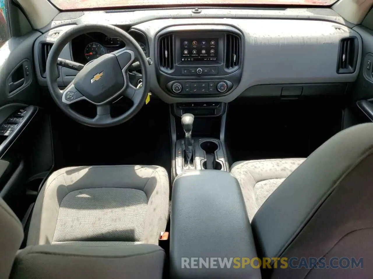 8 Photograph of a damaged car 1GCGTBEN3N1118759 CHEVROLET COLORADO 2022