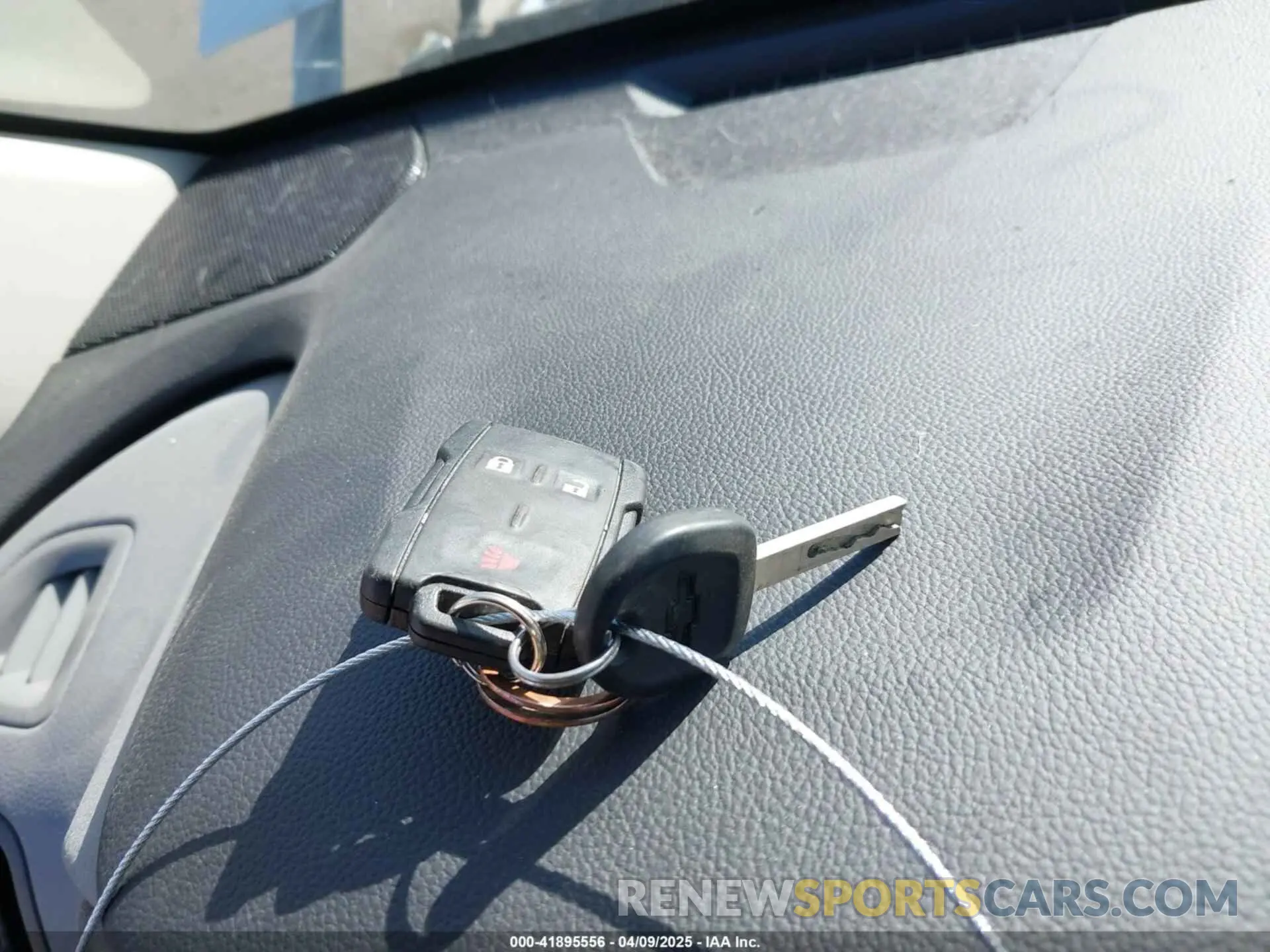 11 Photograph of a damaged car 1GCGTBEN7N1284766 CHEVROLET COLORADO 2022