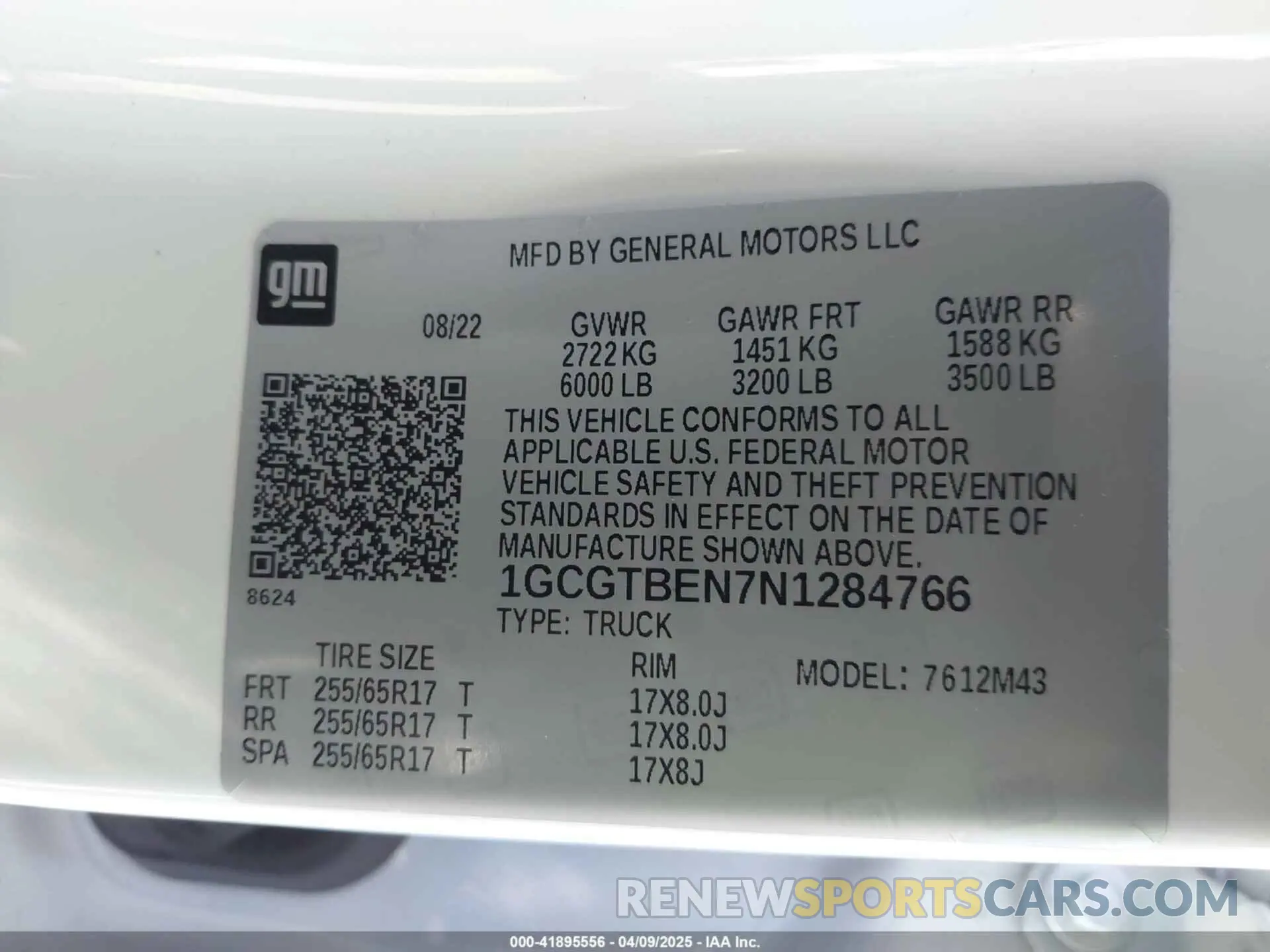 9 Photograph of a damaged car 1GCGTBEN7N1284766 CHEVROLET COLORADO 2022