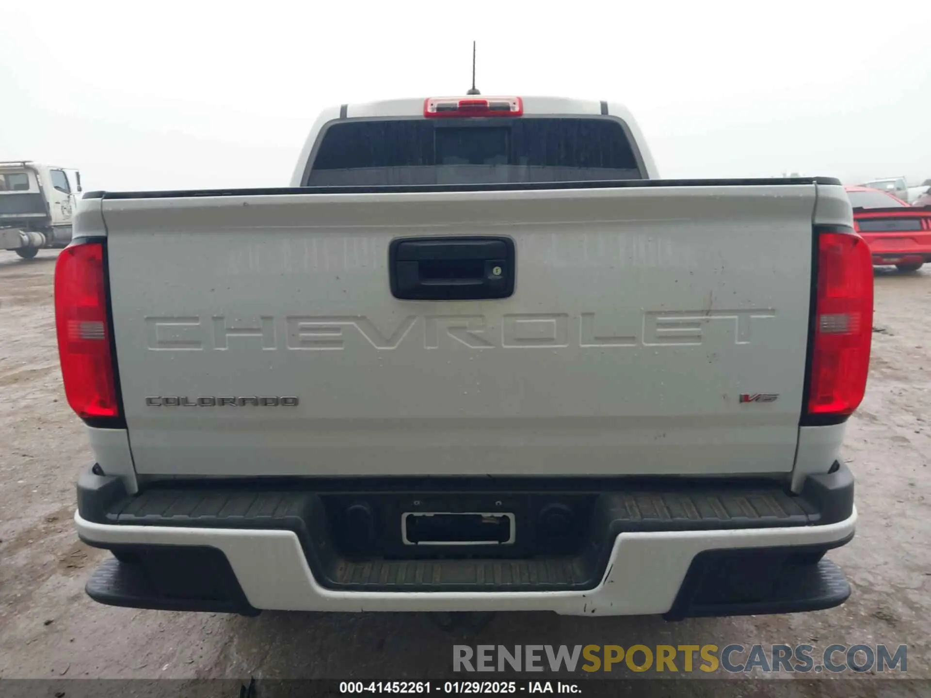 16 Photograph of a damaged car 1GCGTCEN0N1248245 CHEVROLET COLORADO 2022