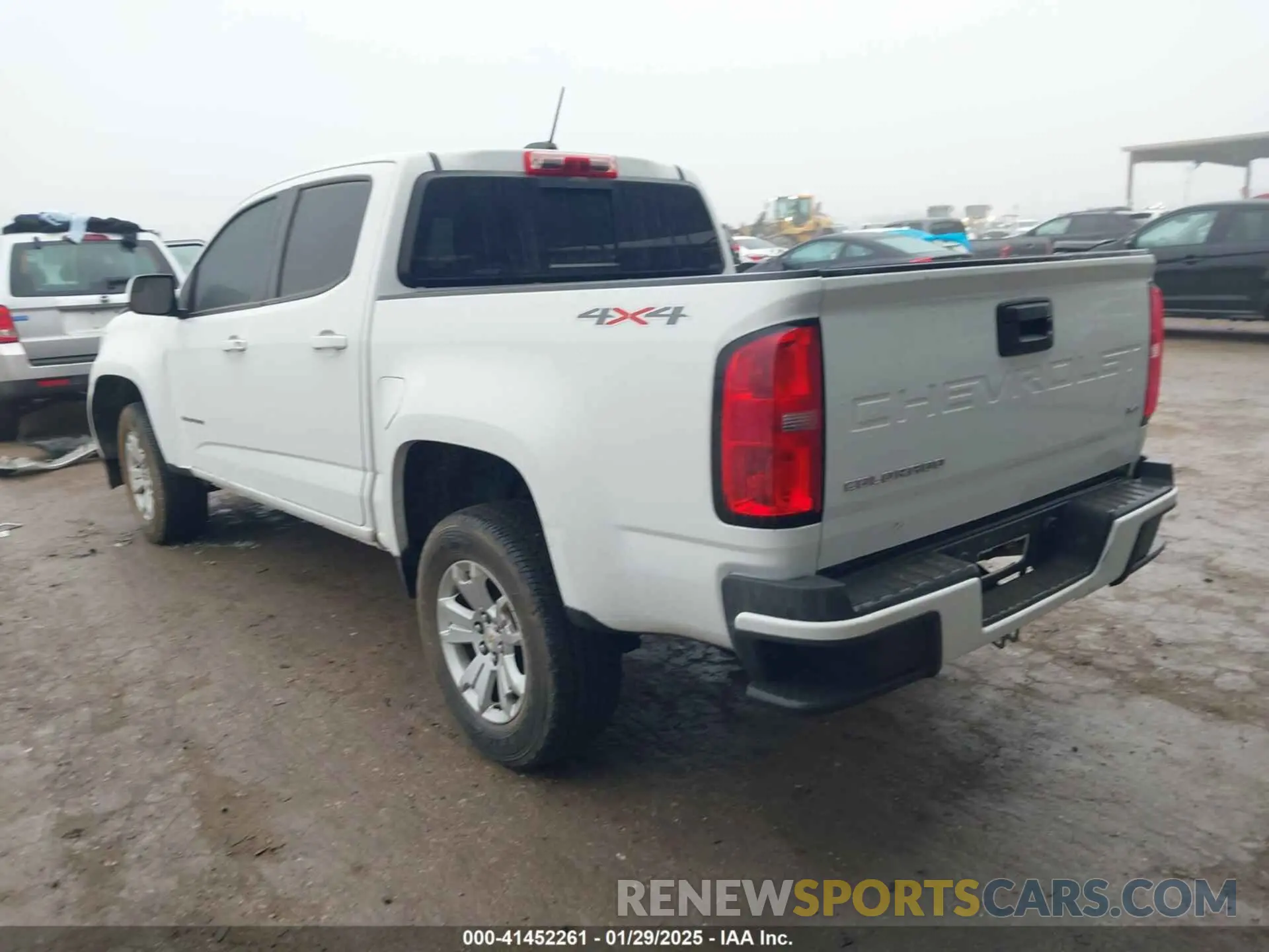 3 Photograph of a damaged car 1GCGTCEN0N1248245 CHEVROLET COLORADO 2022
