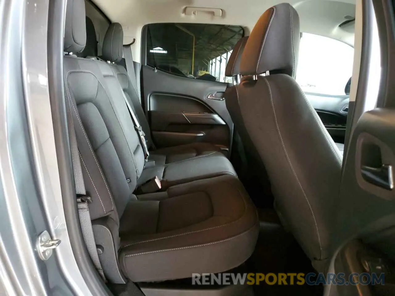 10 Photograph of a damaged car 1GCGTCEN0N1307195 CHEVROLET COLORADO 2022