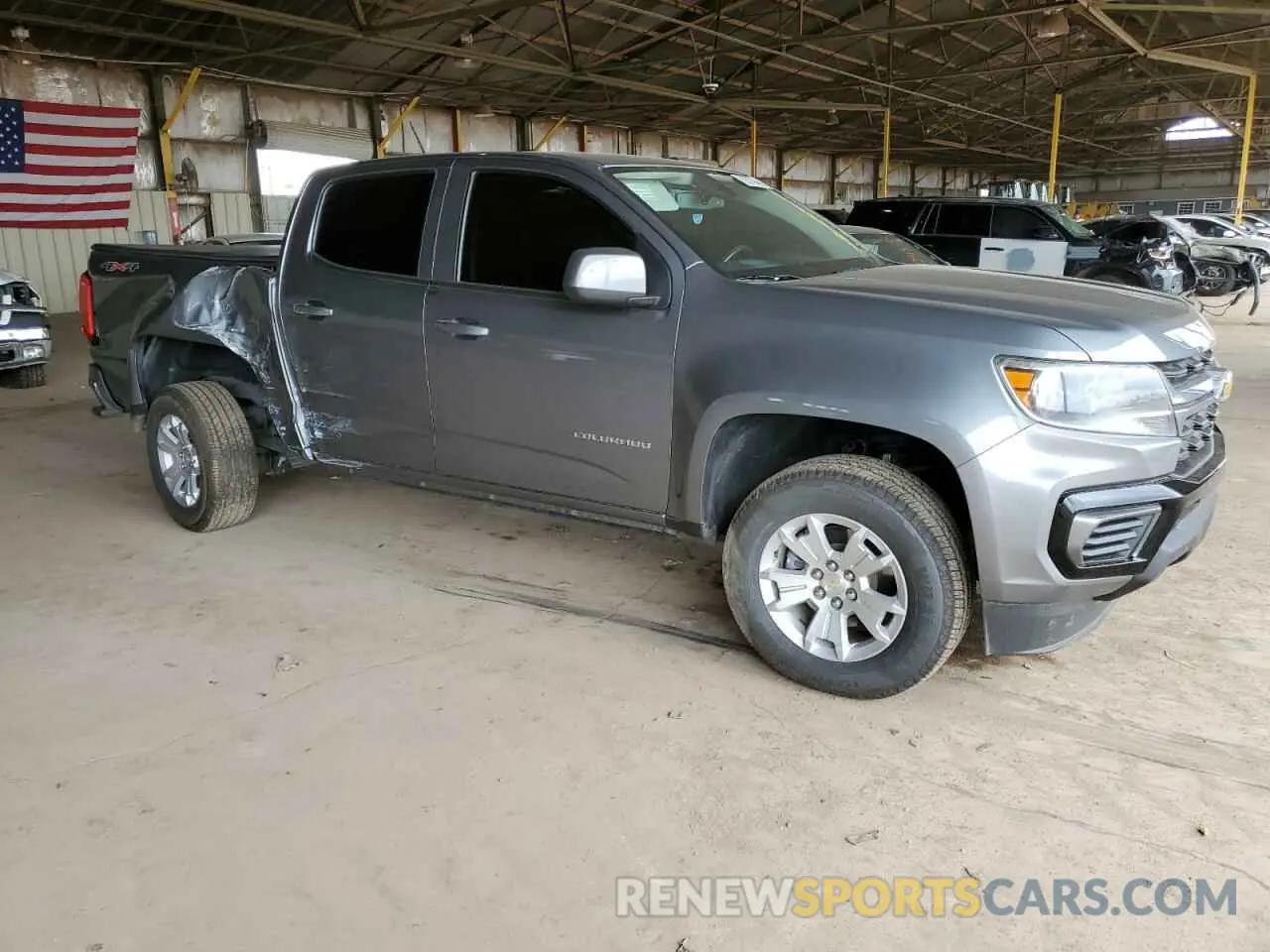 4 Photograph of a damaged car 1GCGTCEN0N1307195 CHEVROLET COLORADO 2022