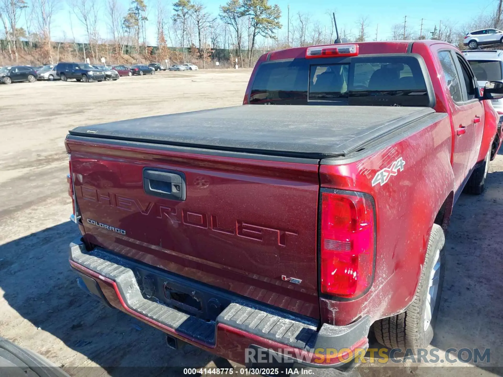 16 Photograph of a damaged car 1GCGTCEN4N1111860 CHEVROLET COLORADO 2022