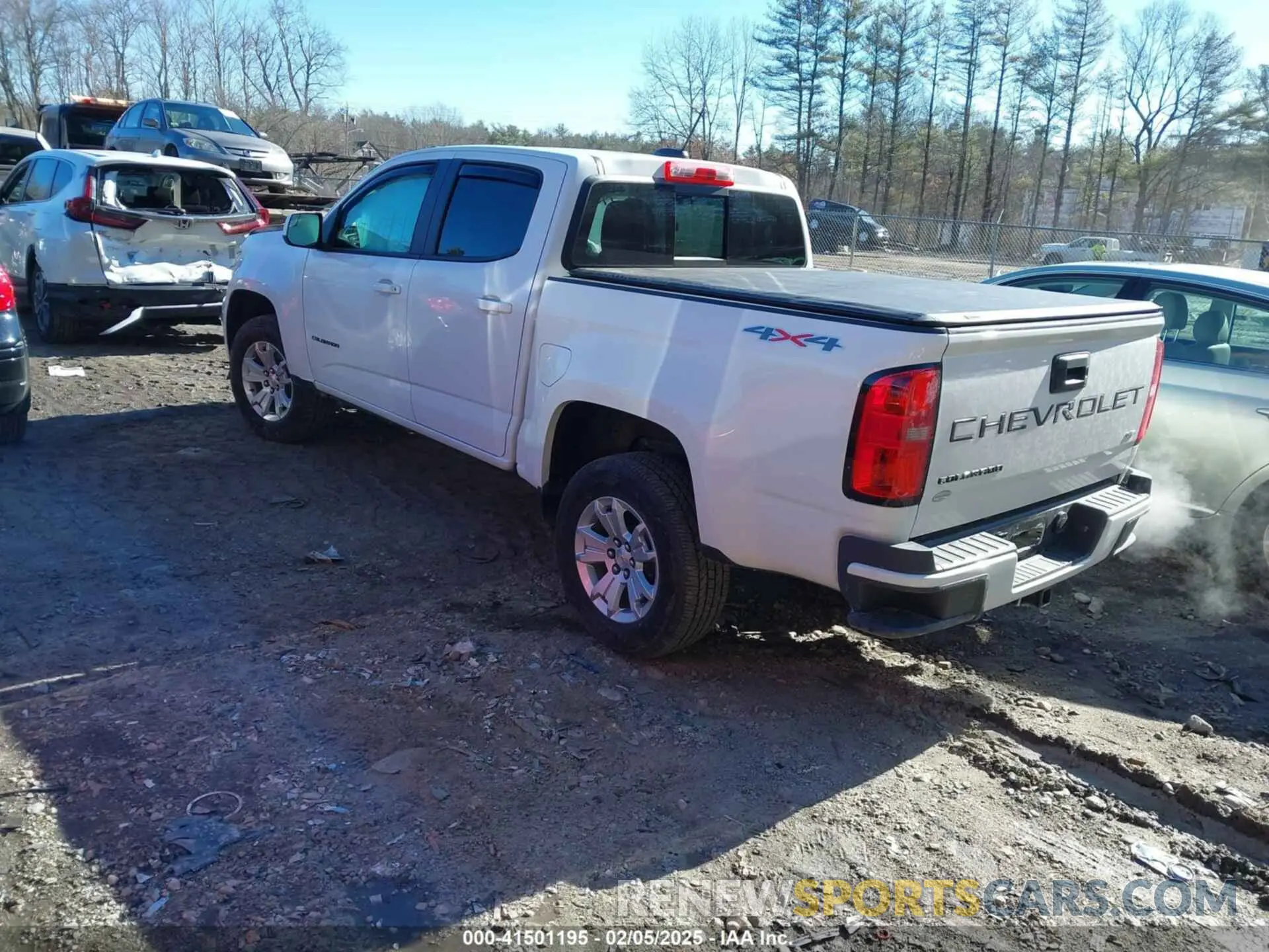 3 Photograph of a damaged car 1GCGTCEN4N1320547 CHEVROLET COLORADO 2022