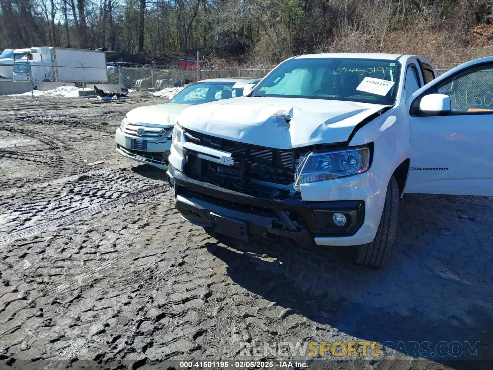 6 Photograph of a damaged car 1GCGTCEN4N1320547 CHEVROLET COLORADO 2022