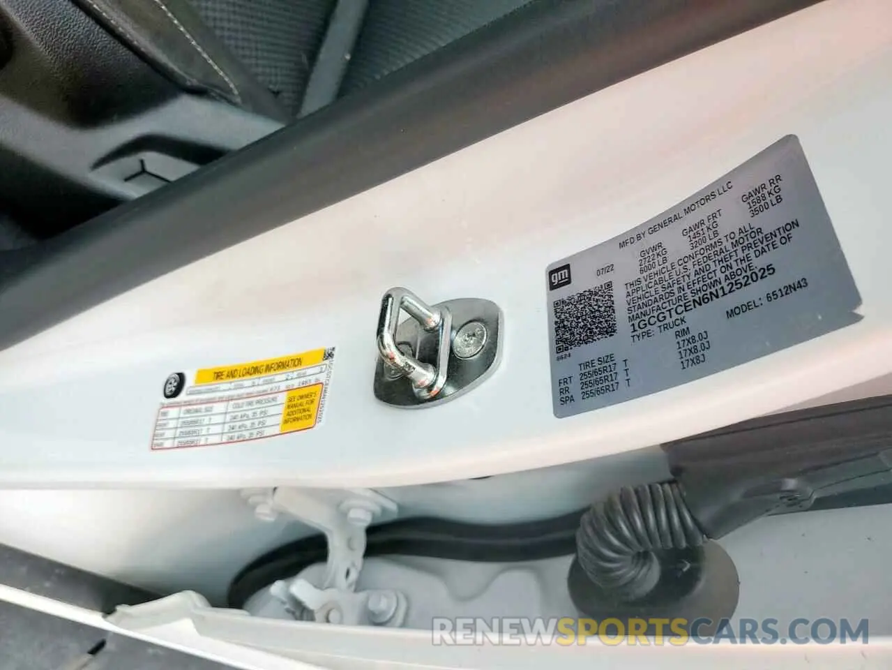 13 Photograph of a damaged car 1GCGTCEN6N1252025 CHEVROLET COLORADO 2022