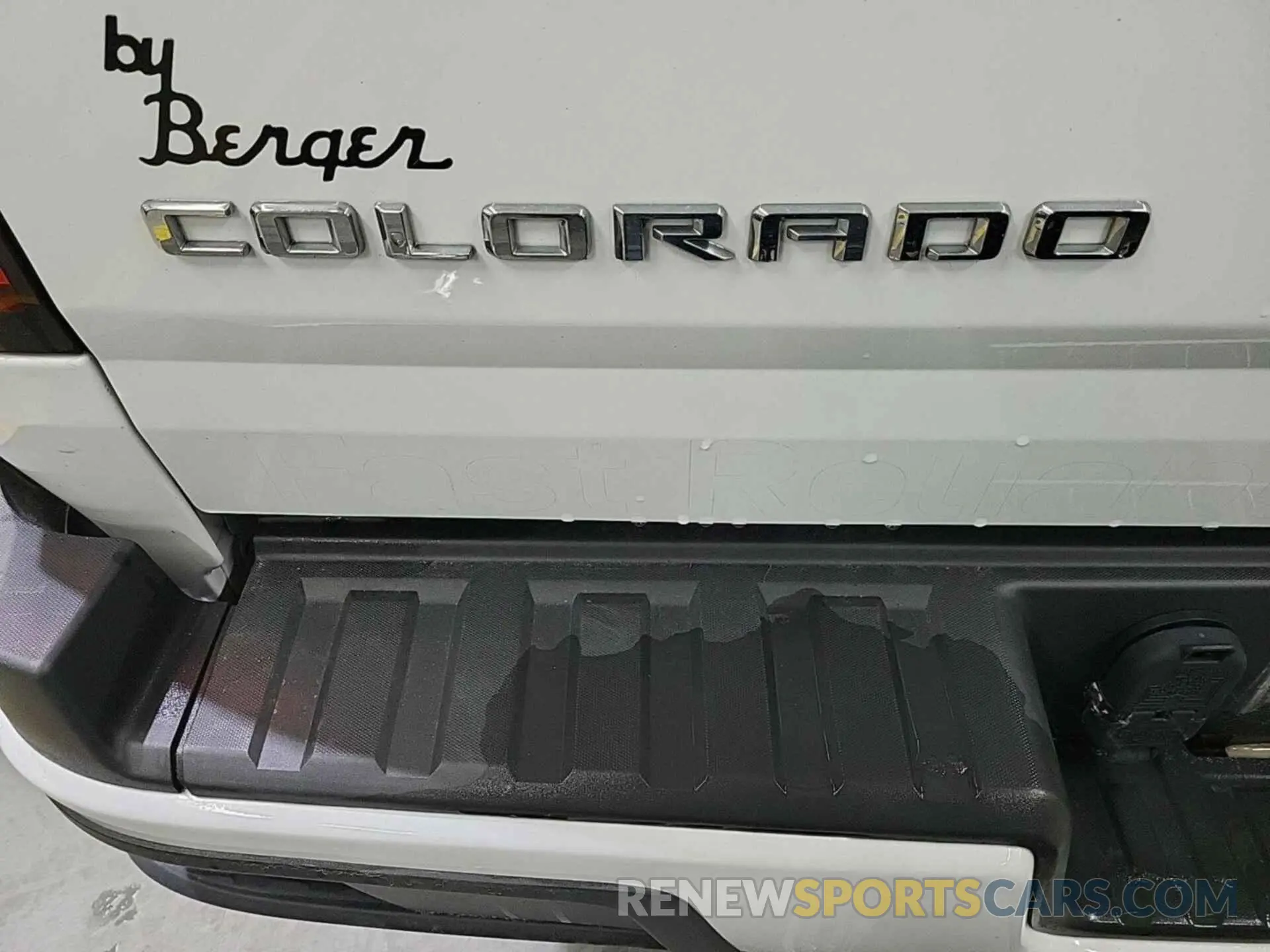 5 Photograph of a damaged car 1GCGTCEN6N1297059 CHEVROLET COLORADO 2022