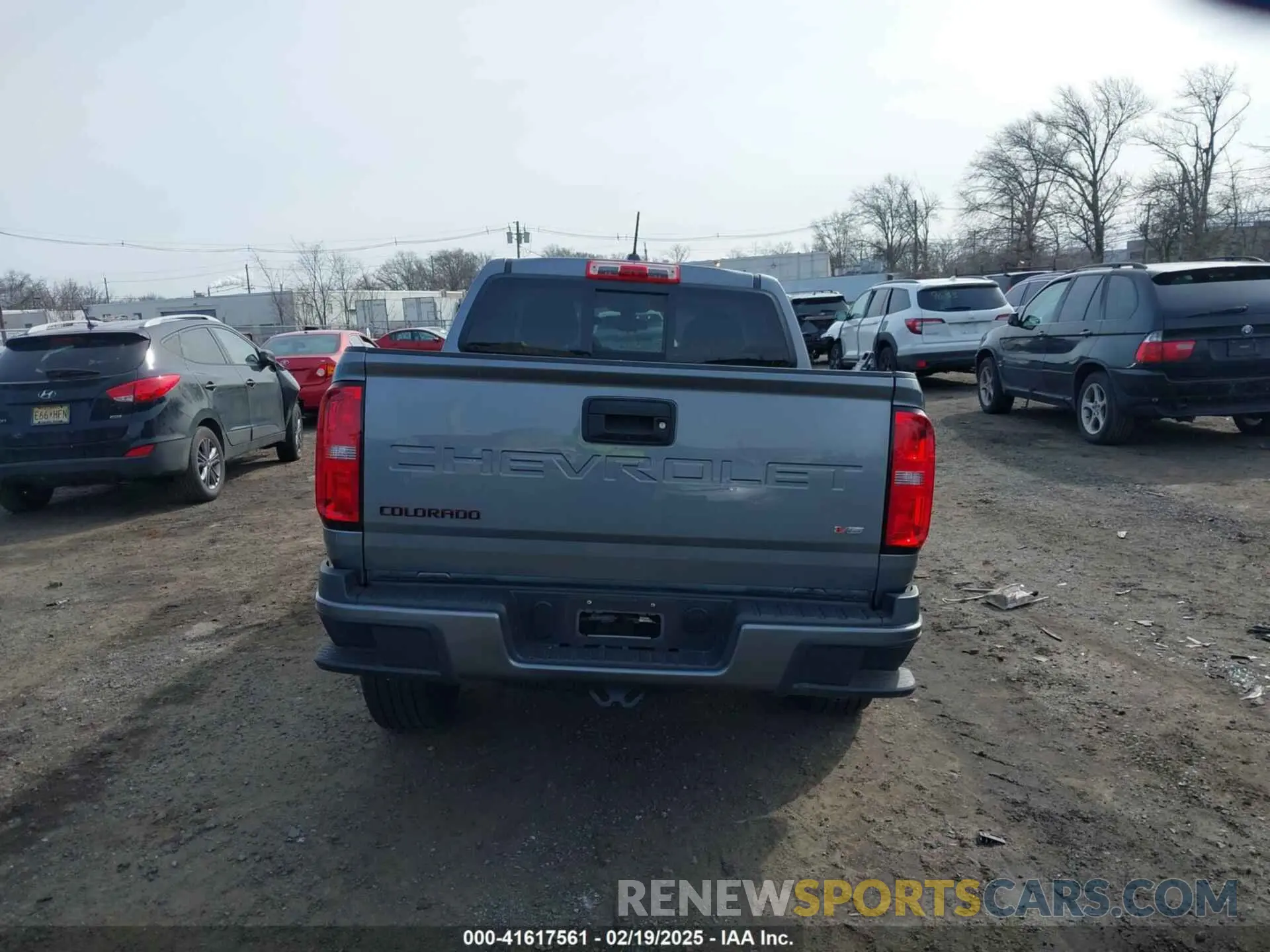 16 Photograph of a damaged car 1GCGTCEN7N1145713 CHEVROLET COLORADO 2022