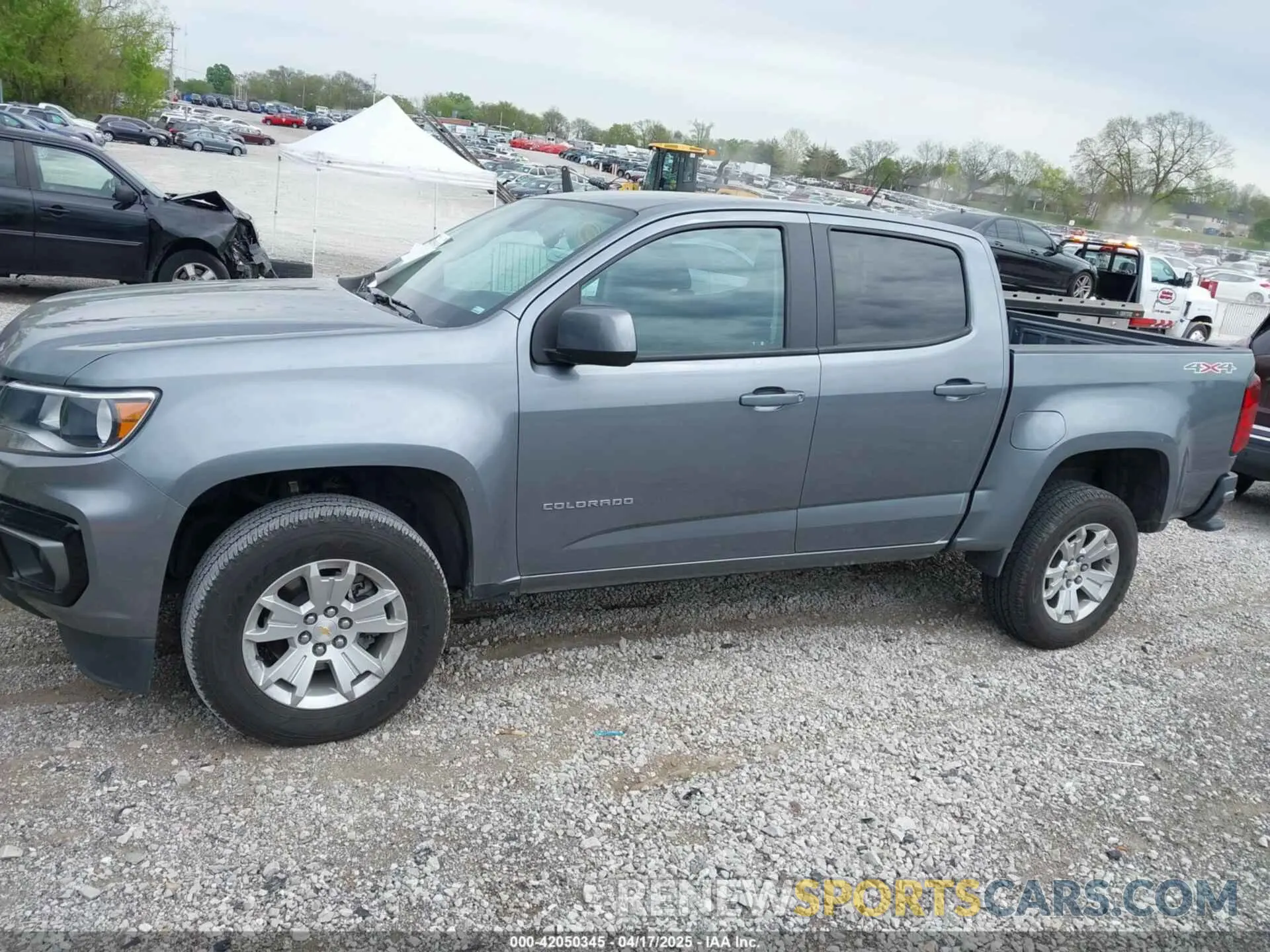 14 Photograph of a damaged car 1GCGTCEN8N1227420 CHEVROLET COLORADO 2022