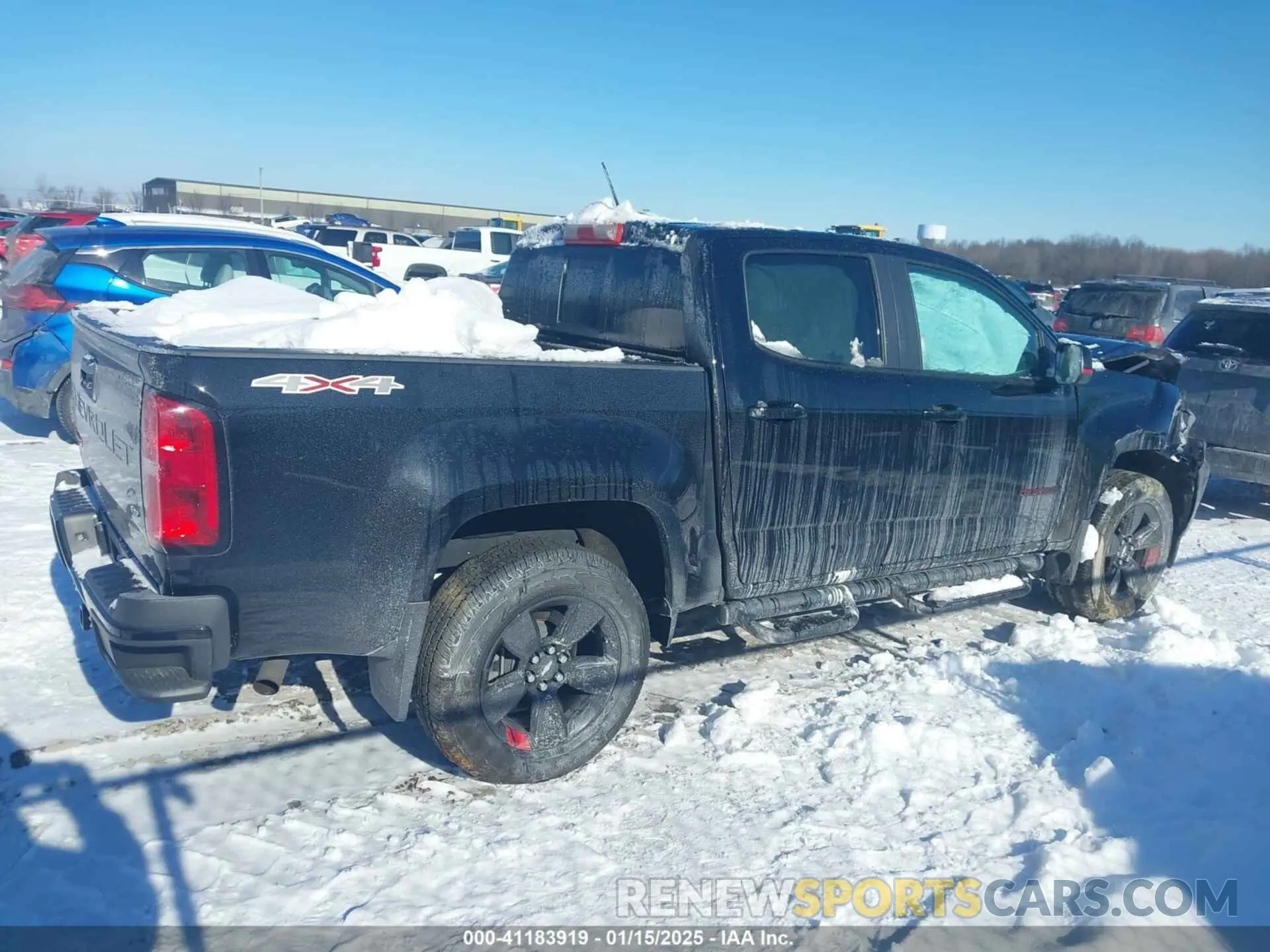13 Photograph of a damaged car 1GCGTCENXN1123852 CHEVROLET COLORADO 2022