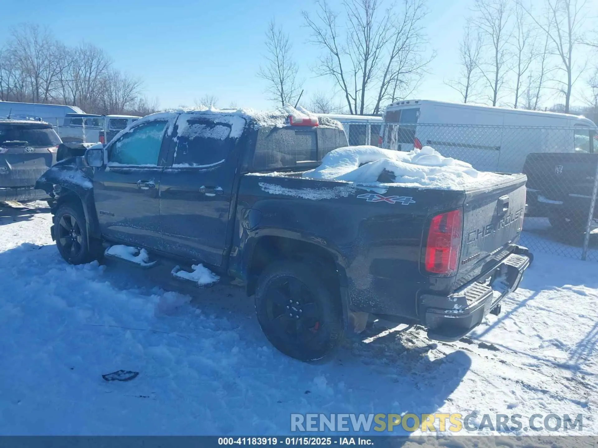 3 Photograph of a damaged car 1GCGTCENXN1123852 CHEVROLET COLORADO 2022