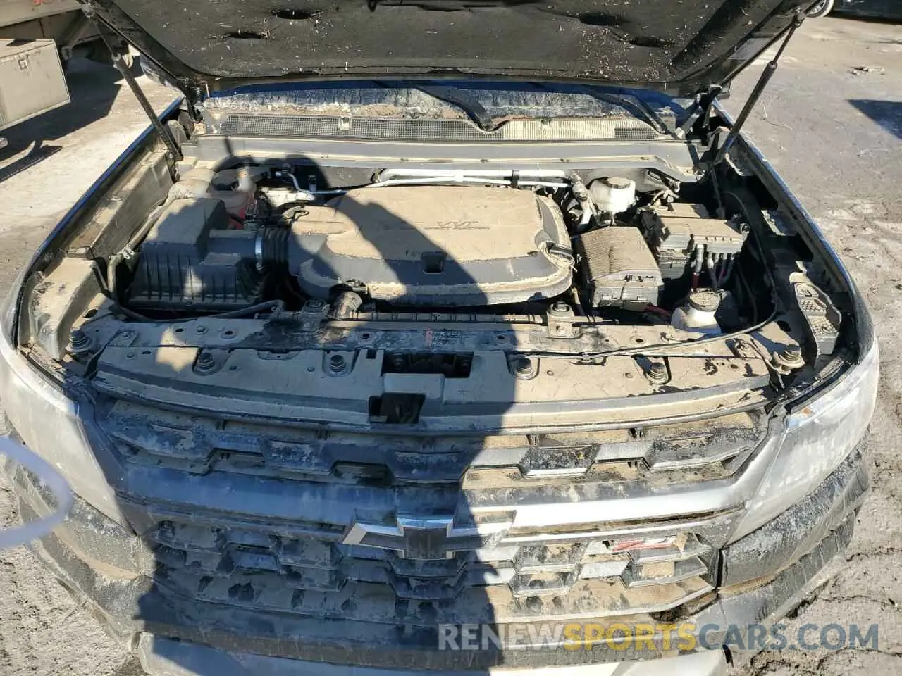 11 Photograph of a damaged car 1GCGTDEN0N1299492 CHEVROLET COLORADO 2022