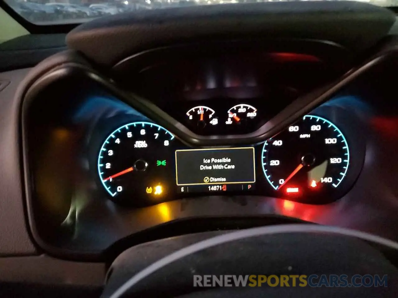 9 Photograph of a damaged car 1GCGTDEN0N1306960 CHEVROLET COLORADO 2022