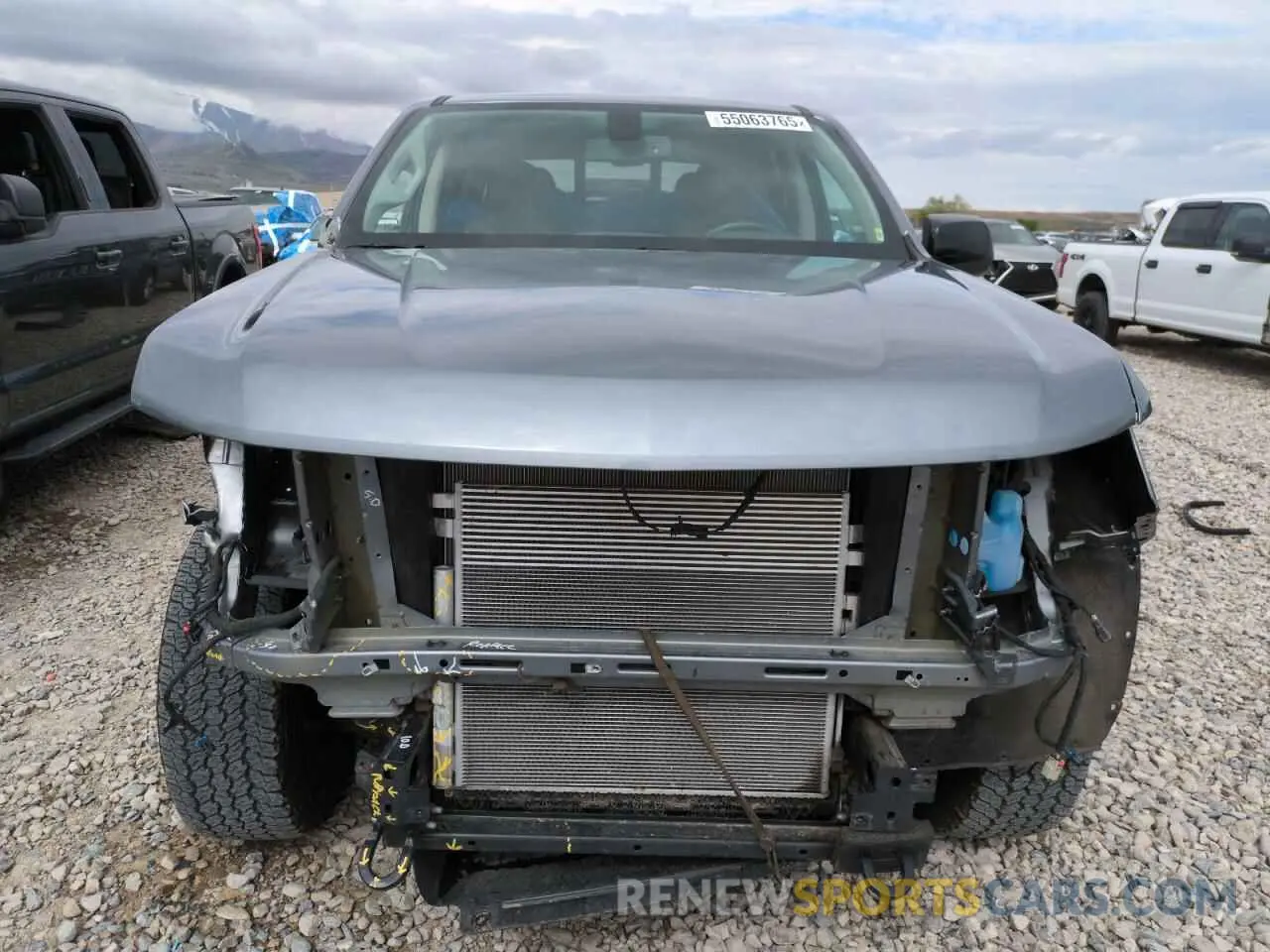 5 Photograph of a damaged car 1GCGTDEN1N1215793 CHEVROLET COLORADO 2022