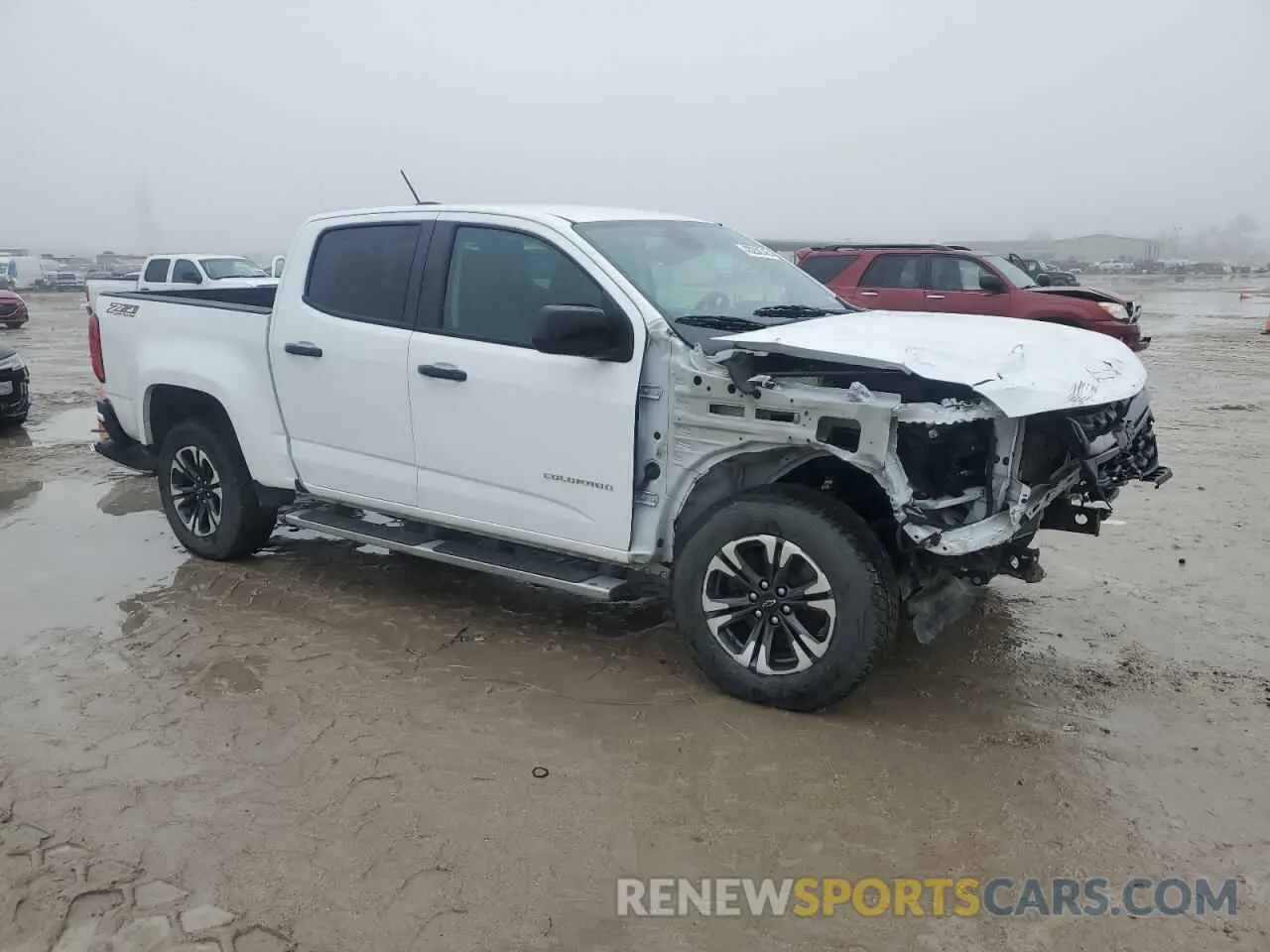 4 Photograph of a damaged car 1GCGTDEN2N1141901 CHEVROLET COLORADO 2022
