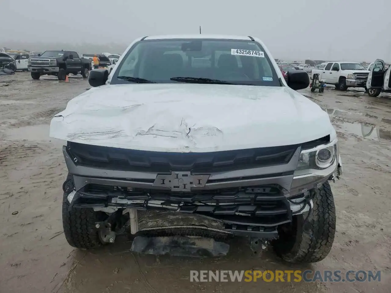 5 Photograph of a damaged car 1GCGTDEN2N1141901 CHEVROLET COLORADO 2022