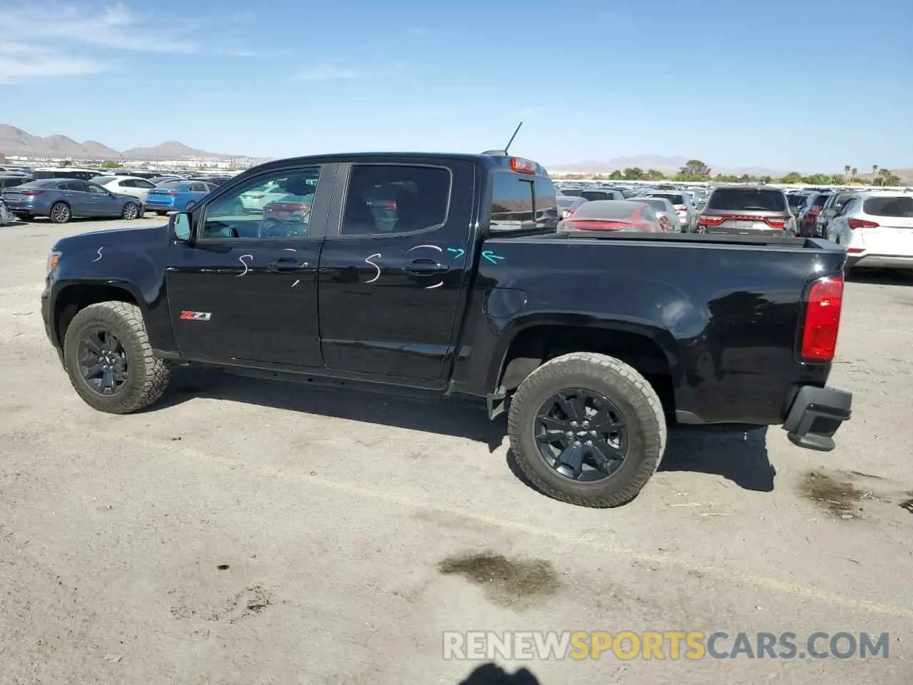 2 Photograph of a damaged car 1GCGTDEN4N1179632 CHEVROLET COLORADO 2022