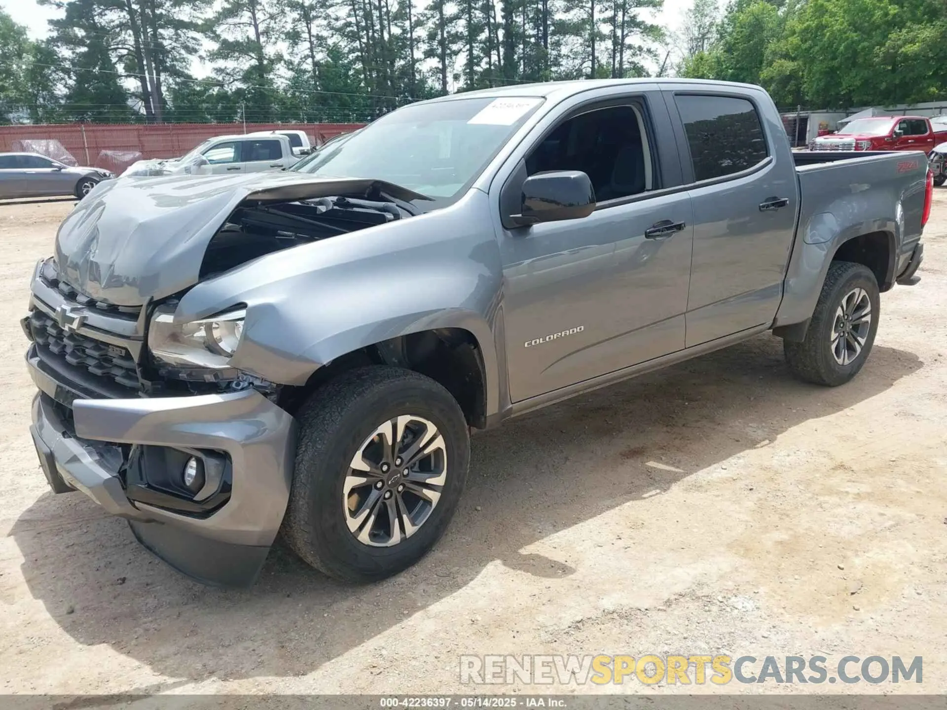2 Photograph of a damaged car 1GCGTDEN6N1153159 CHEVROLET COLORADO 2022