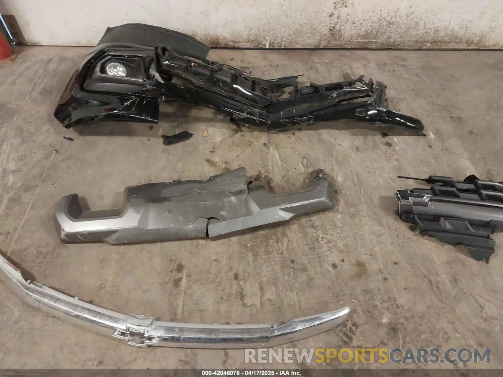 12 Photograph of a damaged car 1GCGTDEN7N1123152 CHEVROLET COLORADO 2022