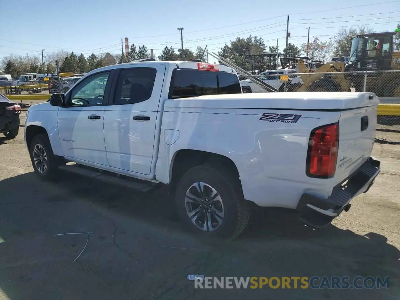 2 Photograph of a damaged car 1GCGTDEN8N1100088 CHEVROLET COLORADO 2022