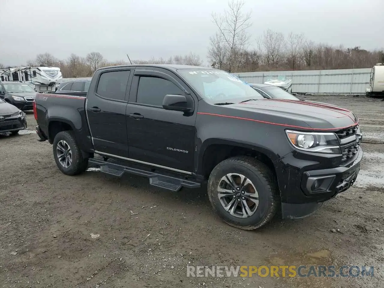 4 Photograph of a damaged car 1GCGTDEN8N1330939 CHEVROLET COLORADO 2022