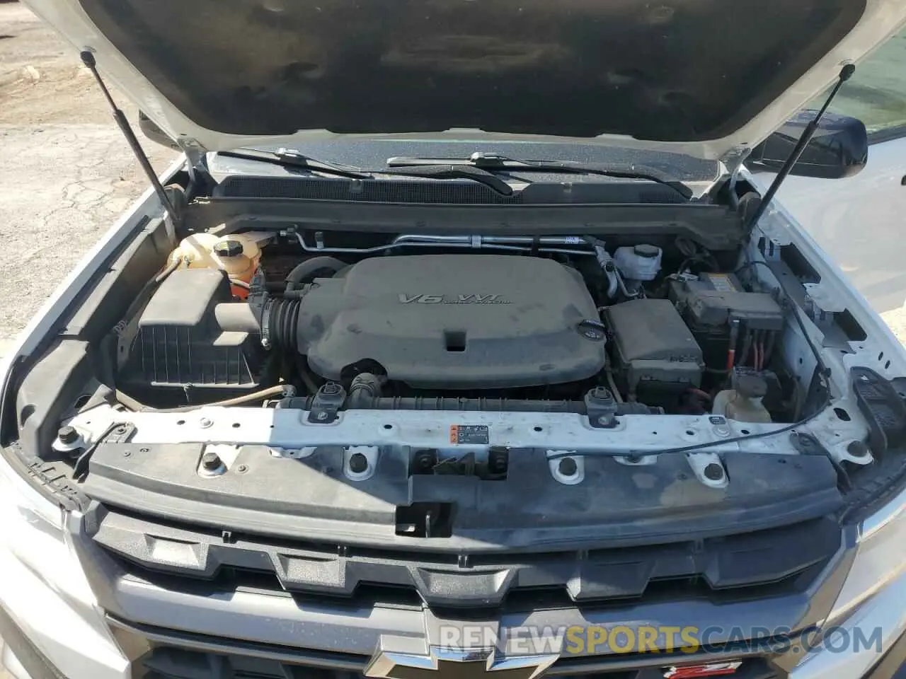 11 Photograph of a damaged car 1GCGTDENXN1253202 CHEVROLET COLORADO 2022