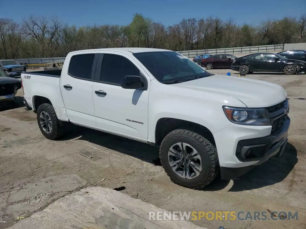 4 Photograph of a damaged car 1GCGTDENXN1253202 CHEVROLET COLORADO 2022