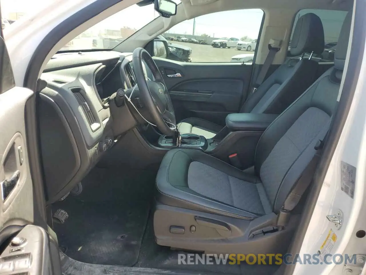 7 Photograph of a damaged car 1GCGTDENXN1253202 CHEVROLET COLORADO 2022