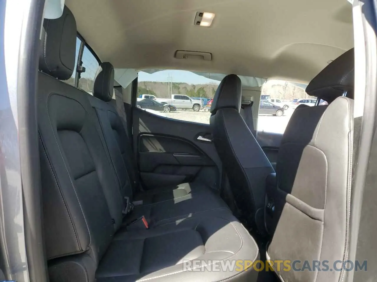 10 Photograph of a damaged car 1GCGTEEN1N1240974 CHEVROLET COLORADO 2022