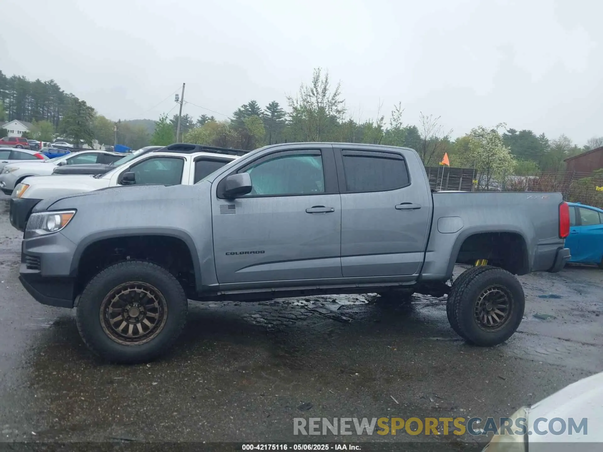 15 Photograph of a damaged car 1GCGTEEN2N1172880 CHEVROLET COLORADO 2022