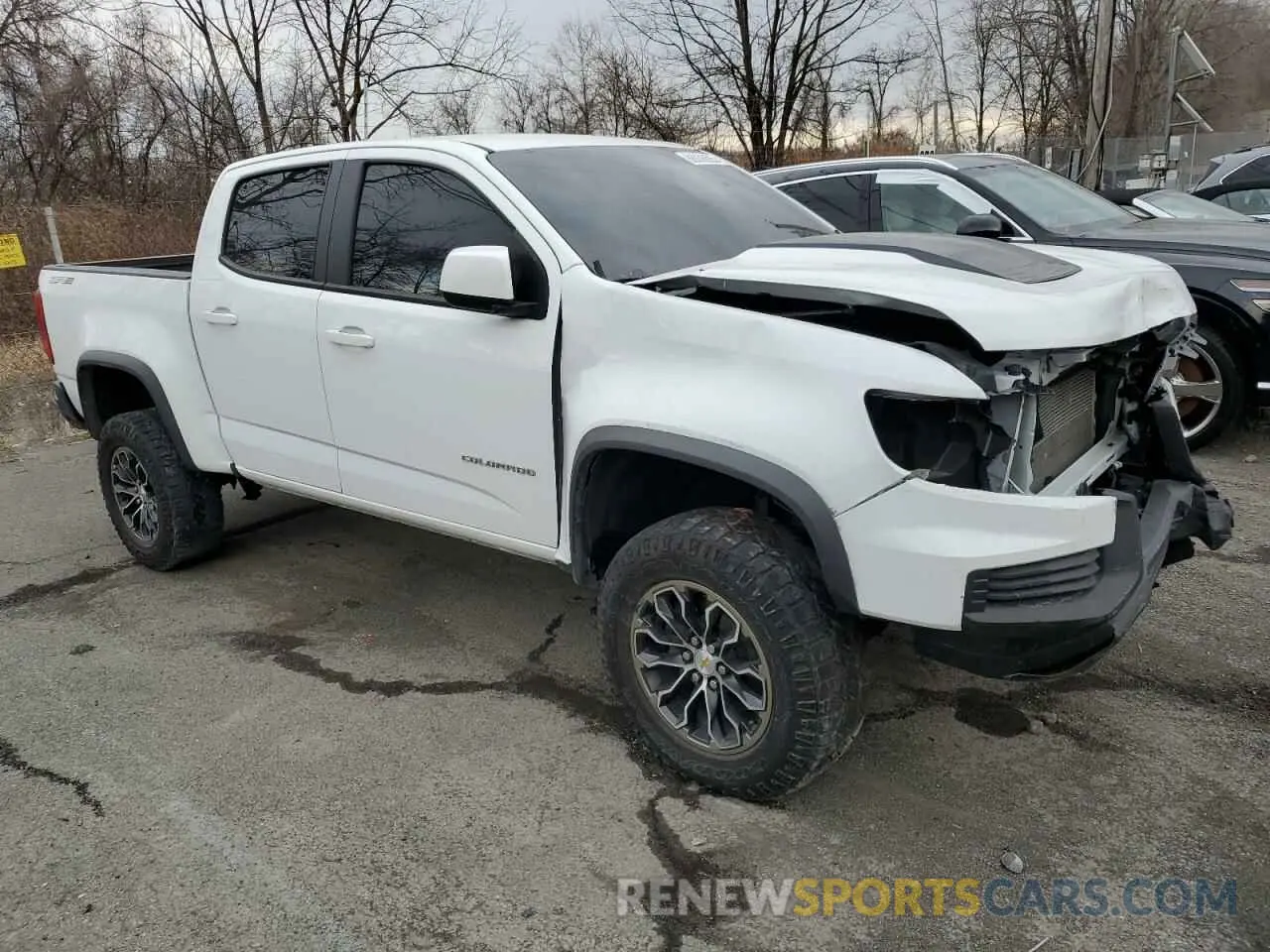 4 Photograph of a damaged car 1GCGTEEN2N1213847 CHEVROLET COLORADO 2022