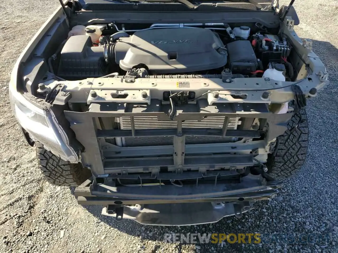 11 Photograph of a damaged car 1GCGTEEN4N1271054 CHEVROLET COLORADO 2022