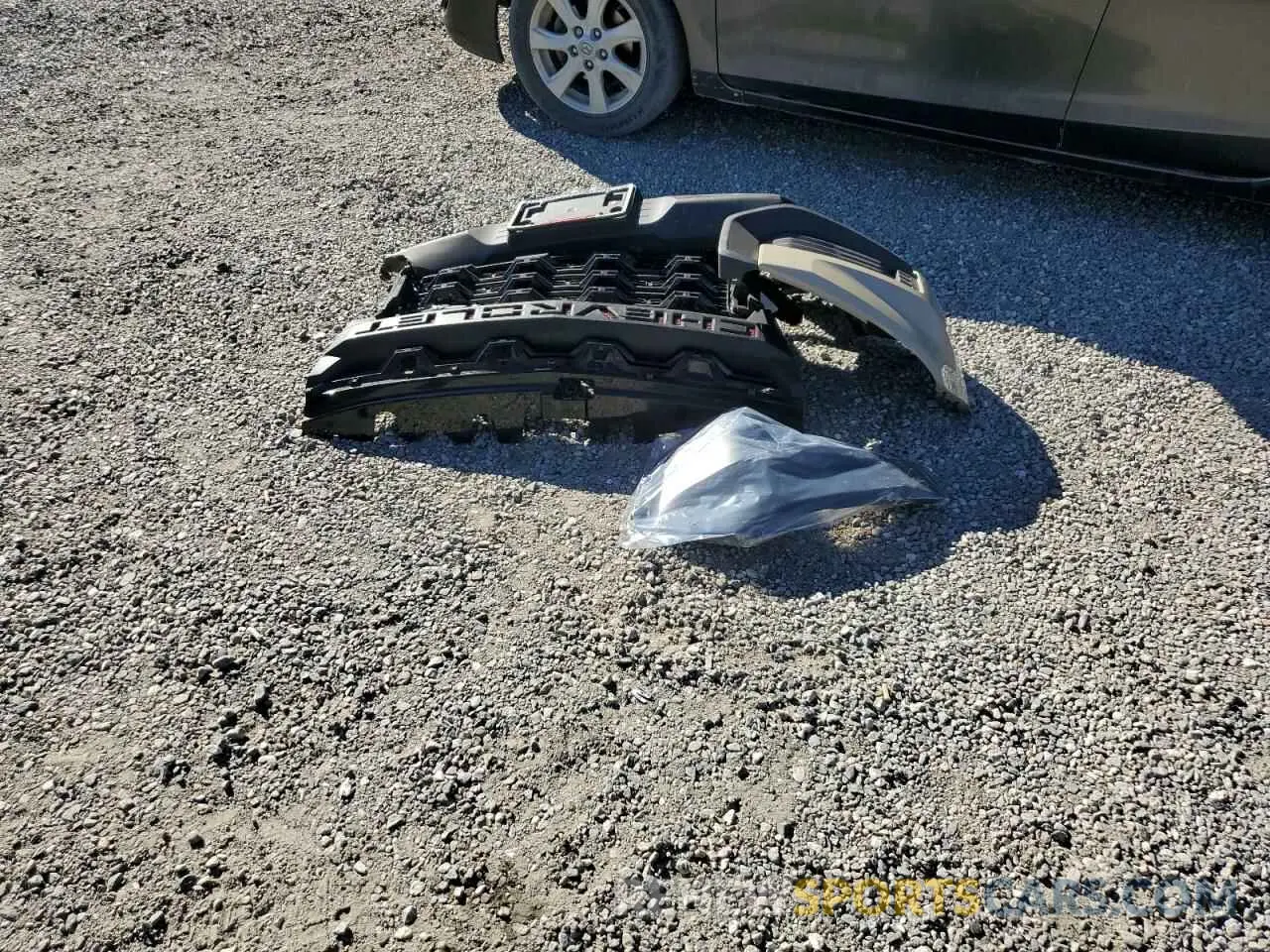 12 Photograph of a damaged car 1GCGTEEN4N1271054 CHEVROLET COLORADO 2022