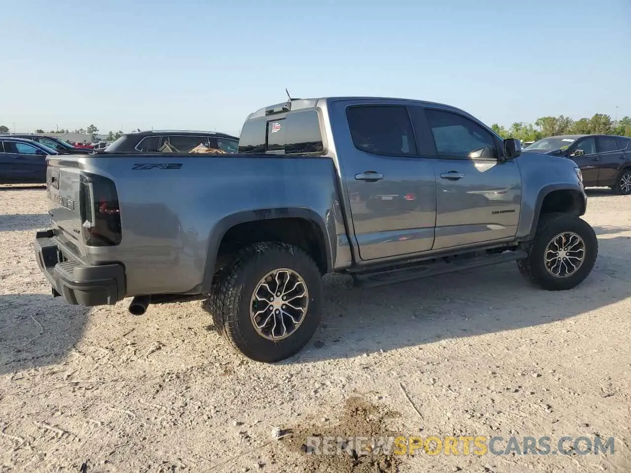 3 Photograph of a damaged car 1GCGTEEN4N1277825 CHEVROLET COLORADO 2022