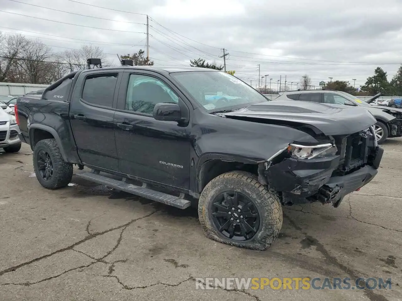 4 Photograph of a damaged car 1GCGTEEN7N1116854 CHEVROLET COLORADO 2022