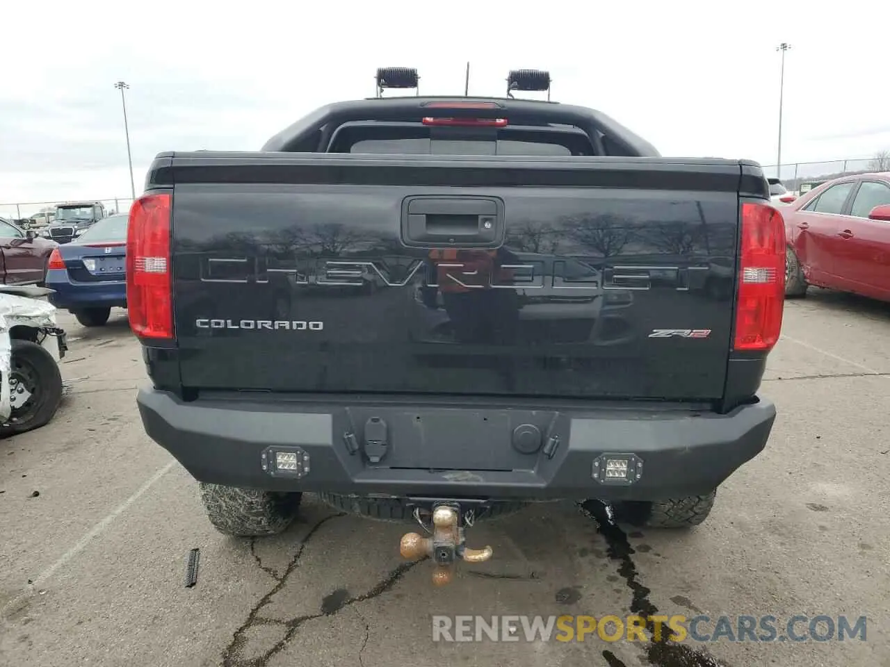 6 Photograph of a damaged car 1GCGTEEN7N1116854 CHEVROLET COLORADO 2022