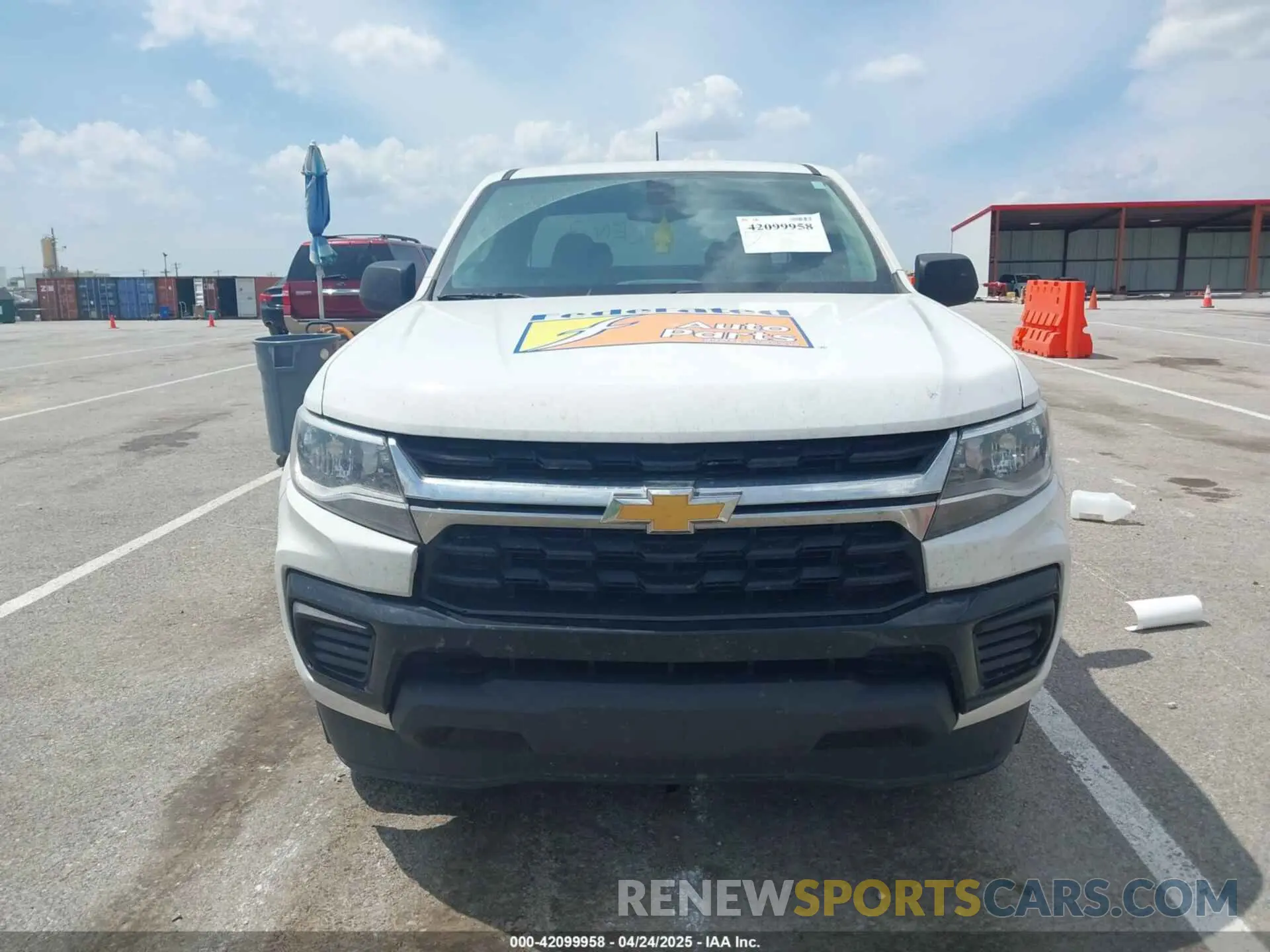 12 Photograph of a damaged car 1GCHSBEA0N1125804 CHEVROLET COLORADO 2022