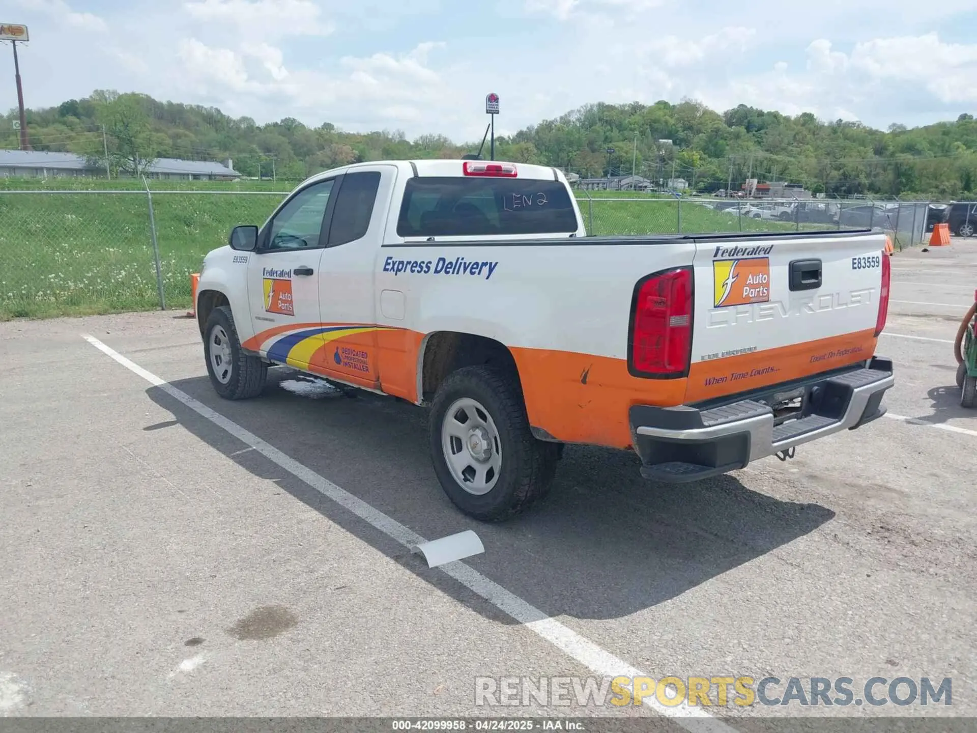 3 Photograph of a damaged car 1GCHSBEA0N1125804 CHEVROLET COLORADO 2022