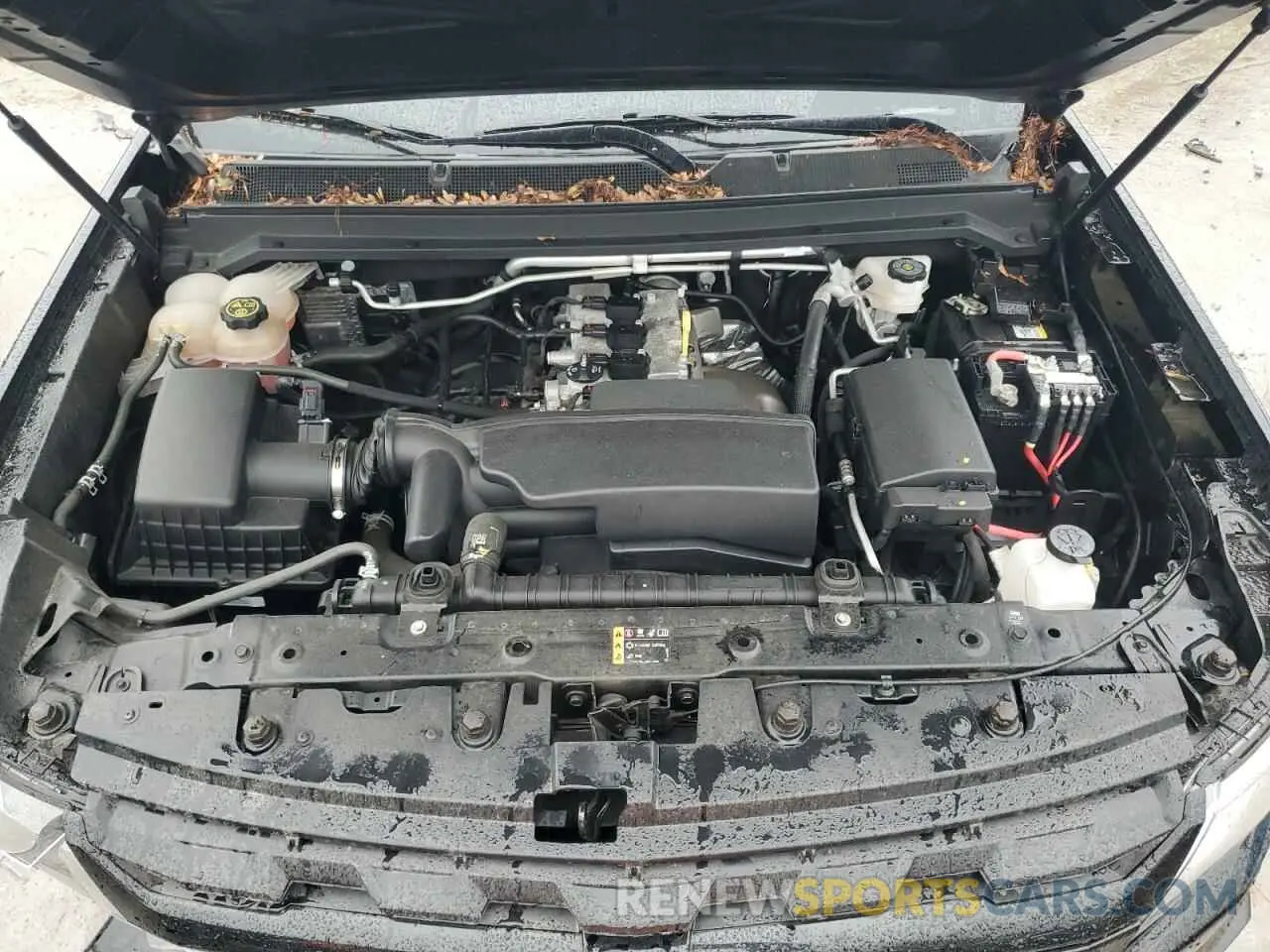 11 Photograph of a damaged car 1GCHSBEA0N1281163 CHEVROLET COLORADO 2022