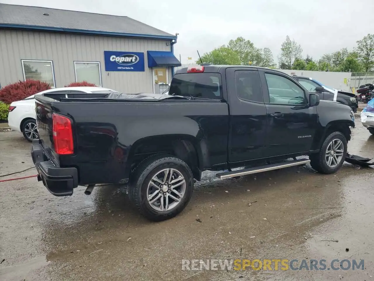 3 Photograph of a damaged car 1GCHSBEA0N1281163 CHEVROLET COLORADO 2022