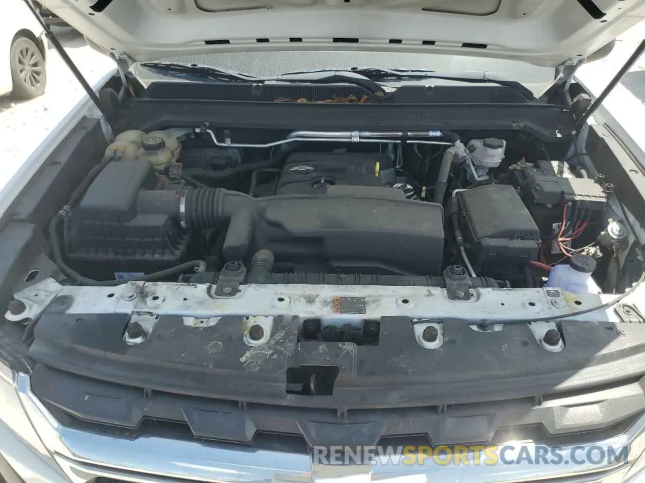 11 Photograph of a damaged car 1GCHSBEA1N1122376 CHEVROLET COLORADO 2022